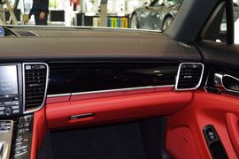 2016款保时捷Panamera