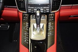 2016款保时捷Panamera