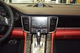 2016款保时捷Panamera
