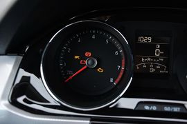 2016款大众宝来1.6L手动舒适型