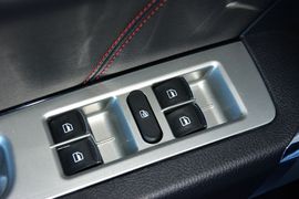 2015款哈弗H6运动版1.5T手动两驱精英型