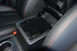 2015款哈弗H6运动版1.5T手动两驱精英型