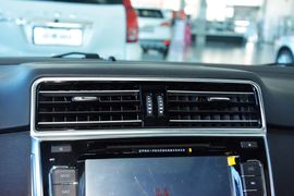 2015款哈弗H6运动版1.5T手动两驱精英型