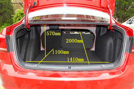 颜值动力两手抓