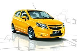 2010款雪佛兰新赛欧两厢