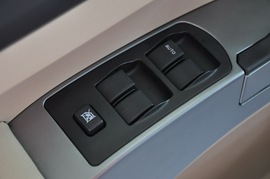 2010款海马骑士2.0L手动豪华型