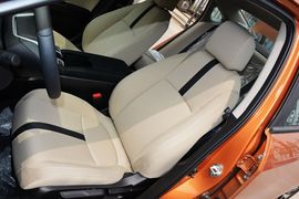 2016款本田思域220TURBO自动豪华版
