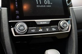 2016款本田思域220TURBO自动豪华版