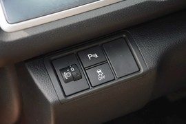 2016款本田思域220TURBO自动豪华版
