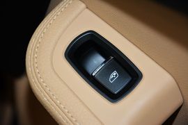 2016款保时捷Macan