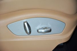 2016款保时捷Macan