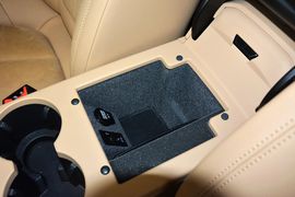 2016款保时捷Macan