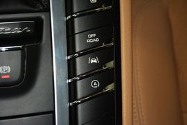 2016款保时捷Macan