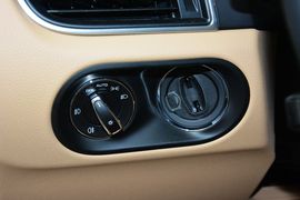 2016款保时捷Macan