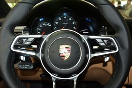 2016款保时捷Macan