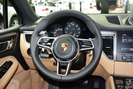 2016款保时捷Macan