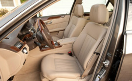 2010款奔驰E550海外试驾实拍