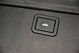   2015款哈弗H8 2.0T四驱豪华型