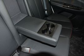 2016款长安逸动电动车豪华型