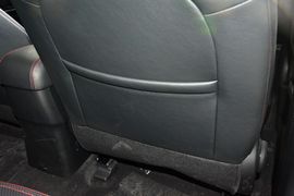 2016款长安逸动电动车豪华型