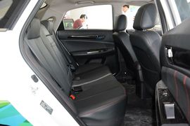 2016款长安逸动电动车豪华型