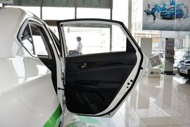 2016款长安逸动电动车豪华型