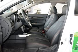 2016款长安逸动电动车豪华型