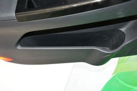 2016款长安逸动电动车豪华型