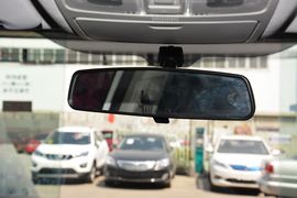 2016款长安逸动电动车豪华型