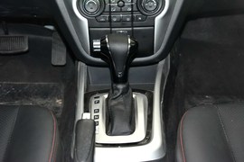 2016款长安逸动电动车豪华型