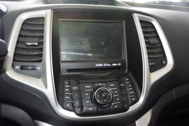 2016款长安逸动电动车豪华型