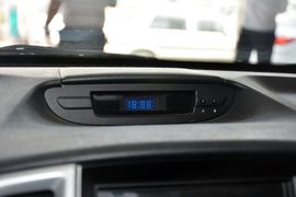 2016款长安逸动电动车豪华型