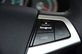 2016款长安逸动电动车豪华型