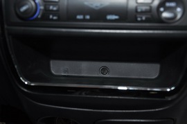 2010款雪佛兰乐驰运动版1.2L活力型