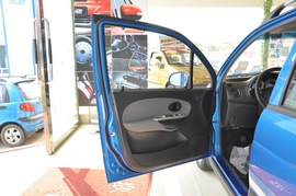 2010款雪佛兰乐驰运动版1.2L活力型