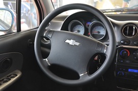 2010款雪佛兰乐驰运动版1.2L活力型