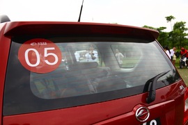2010款陆风X8广州试驾