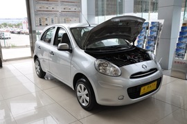 2010款日产玛驰1.5L自动标准型