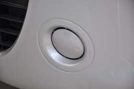 2010款日产玛驰1.5L自动标准型