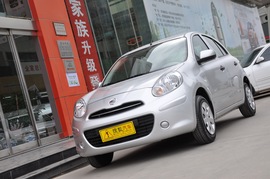 2010款日产玛驰1.5L自动标准型