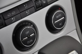 2011款大众迈腾2.0TSI
