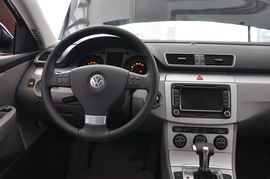 2011款大众迈腾2.0TSI
