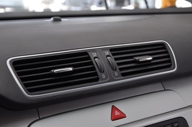 2011款大众迈腾2.0TSI