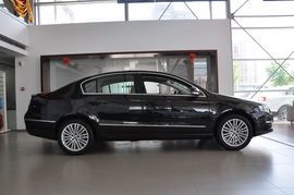 2011款大众迈腾2.0TSI