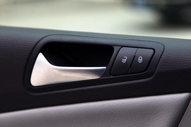 2011款大众迈腾2.0TSI