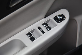 2011款大众迈腾2.0TSI