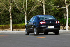 2011款大众迈腾2.0TSI