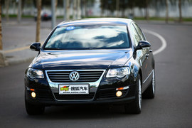 2011款大众迈腾2.0TSI
