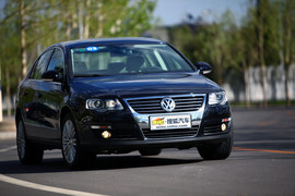 2011款大众迈腾2.0TSI