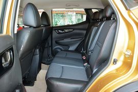 2016款日产逍客2.0L